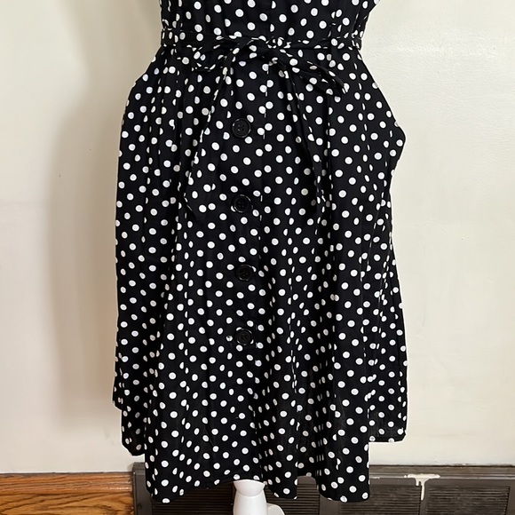 COPY2- Women’s Dress - Picture 4 of 11